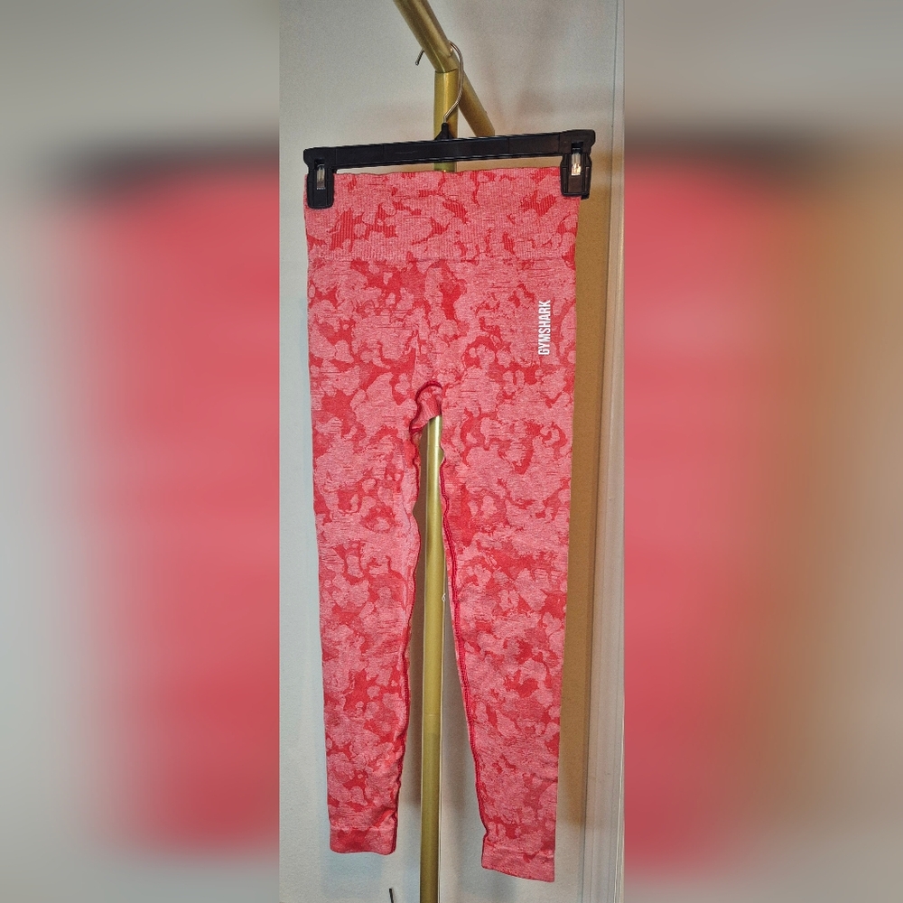Gymshark‎ Camo Pattern Leggings